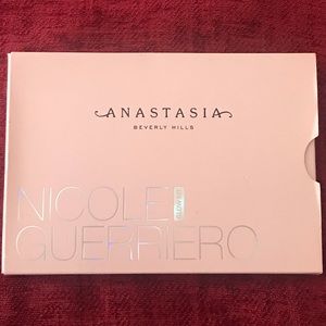 ABH and Nicole Guerriero Glow Kit